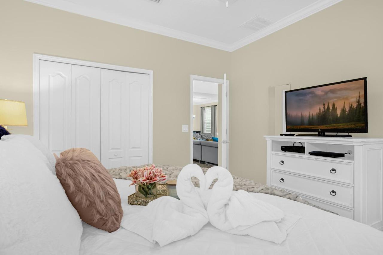 Light Yellow Home Lift Your Mood Near Disney 5Beds Киссимми Экстерьер фото