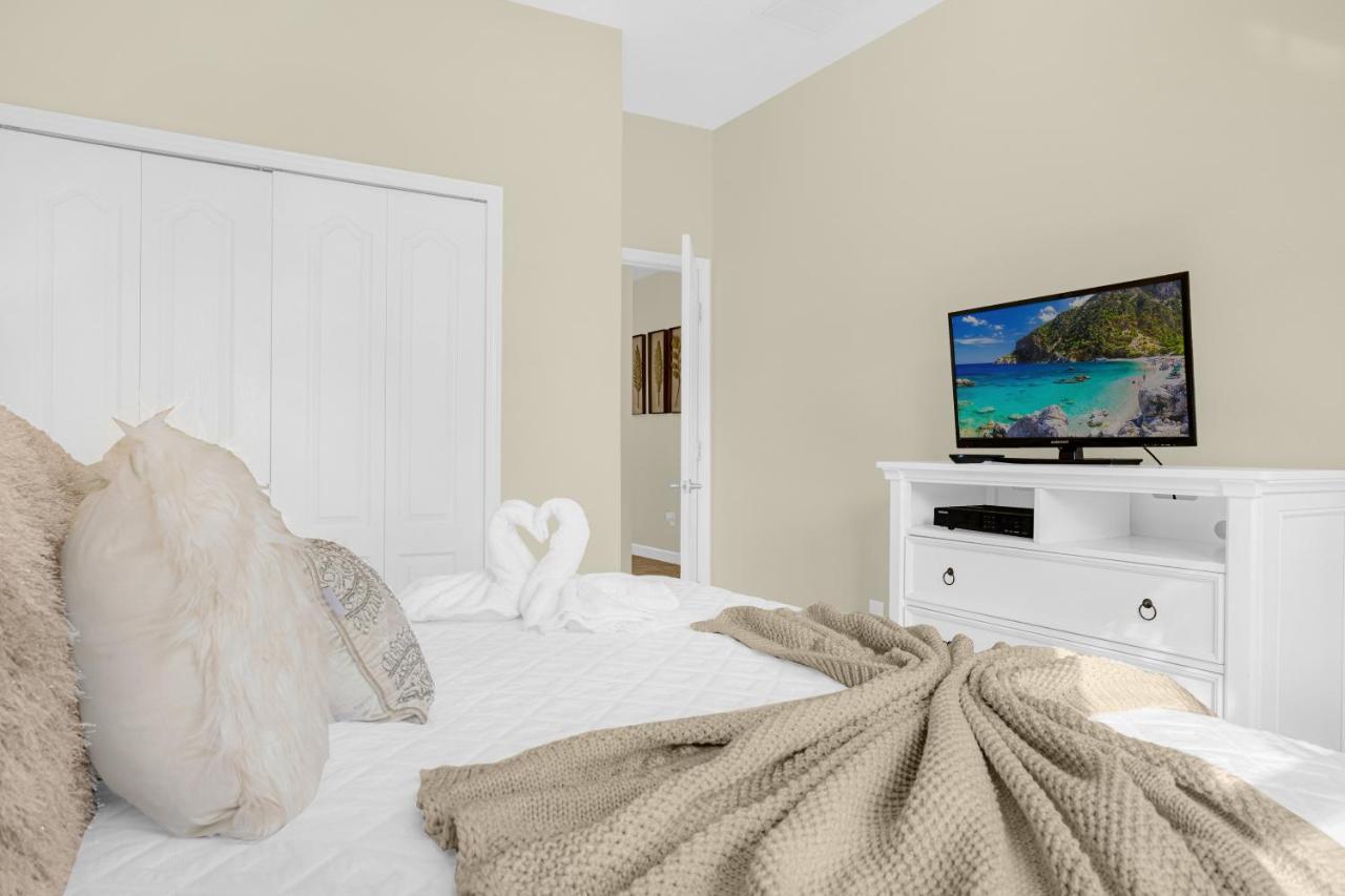 Light Yellow Home Lift Your Mood Near Disney 5Beds Киссимми Экстерьер фото