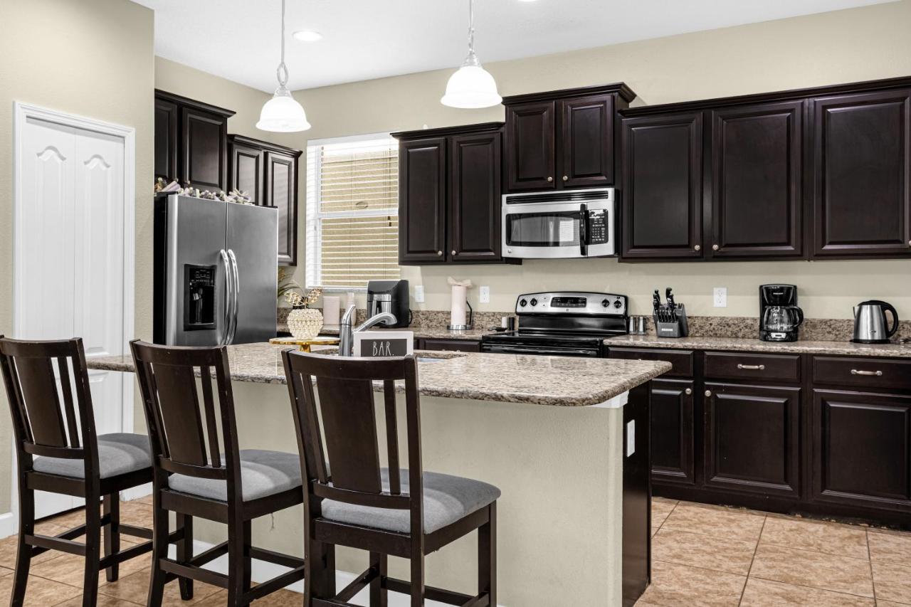 Light Yellow Home Lift Your Mood Near Disney 5Beds Киссимми Экстерьер фото